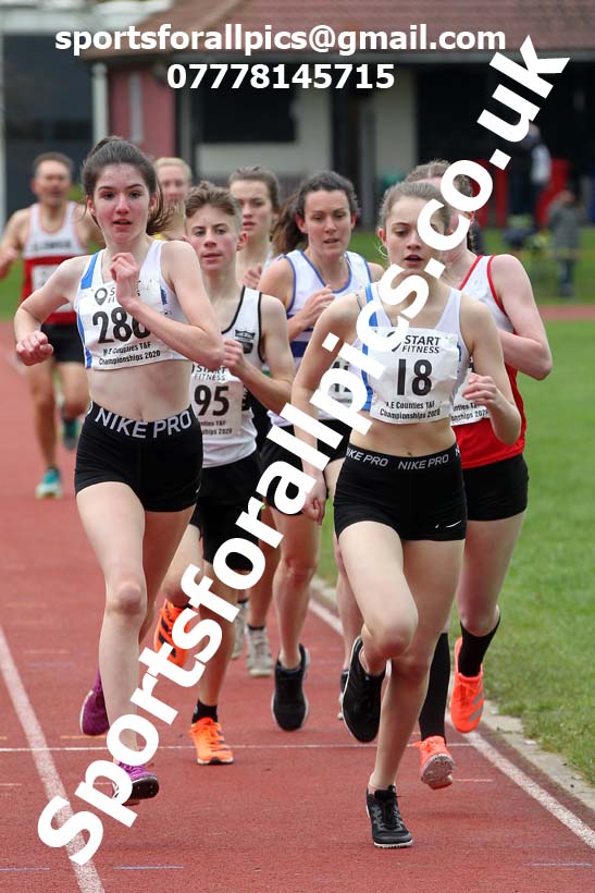 One mile, NECAA Open Meeting, Morpeth, Sunday, October 18th. David T. Hewitson/Sports for All Pics
